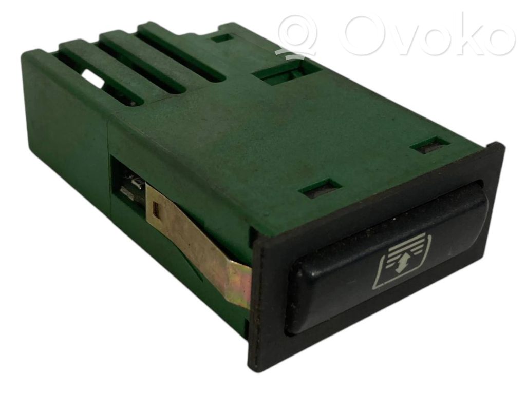 BMW 5 E39 Windscreen/window heater switch 
