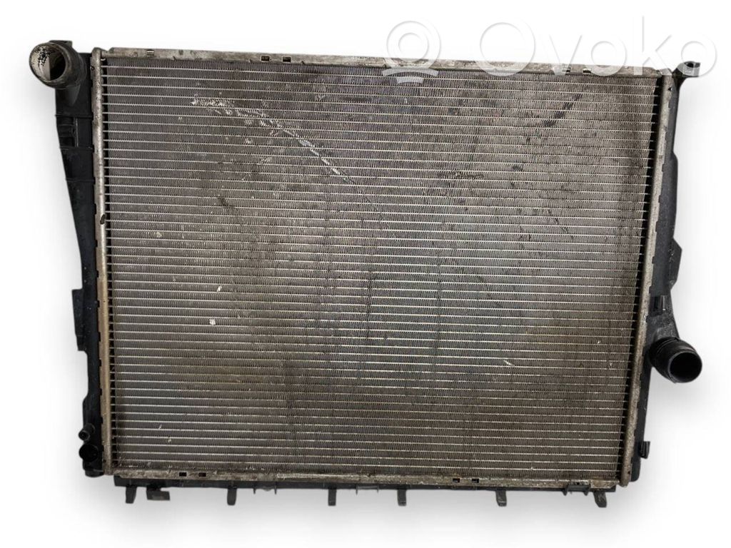 Coolant radiator   1613090