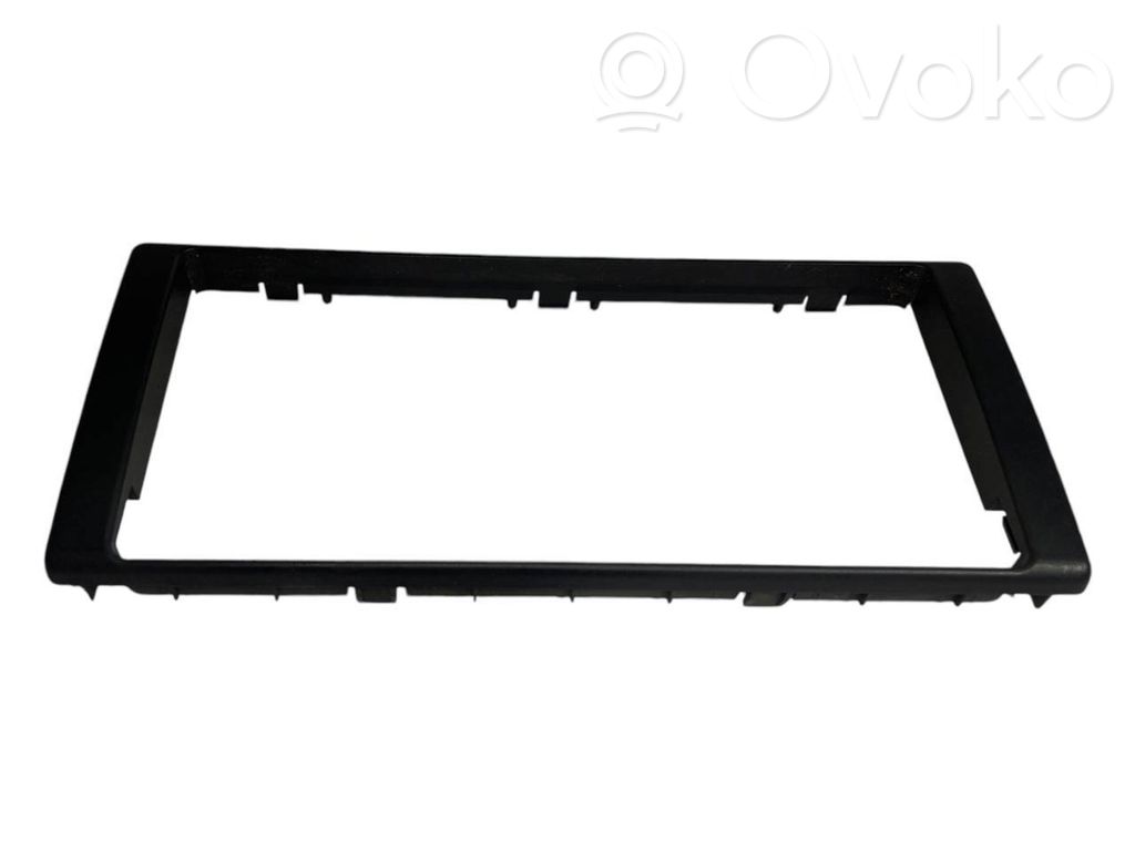 BMW 5 E39 Radio/GPS head unit trim 