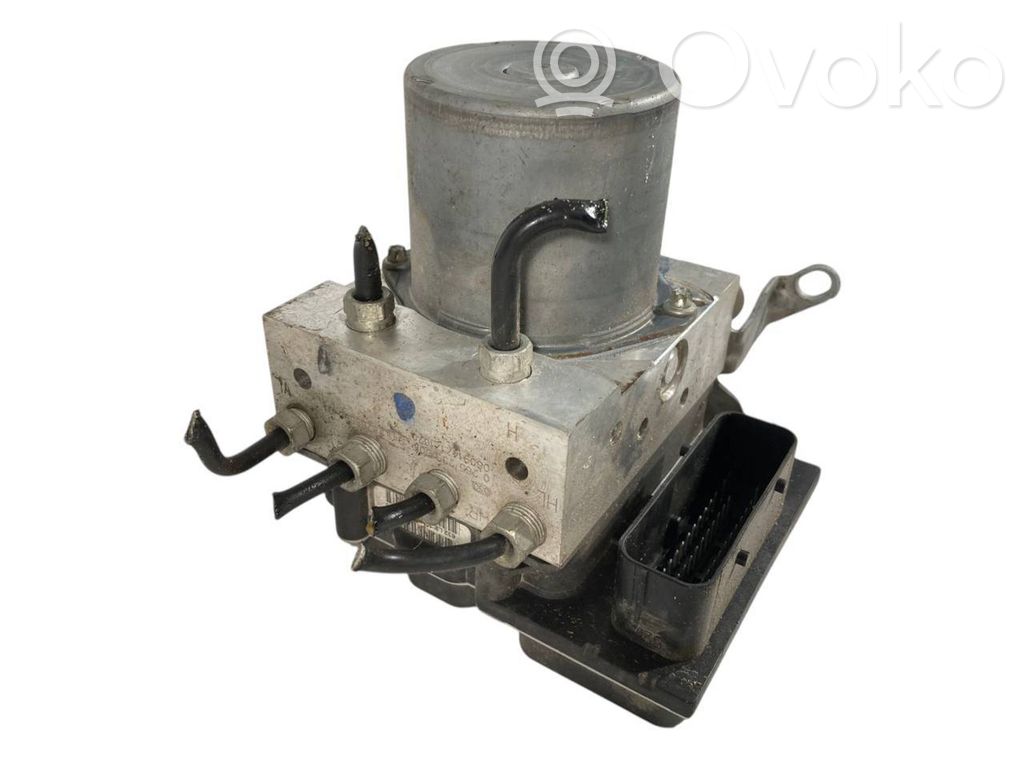 BMW 5 E60 E61 ABS Pump 