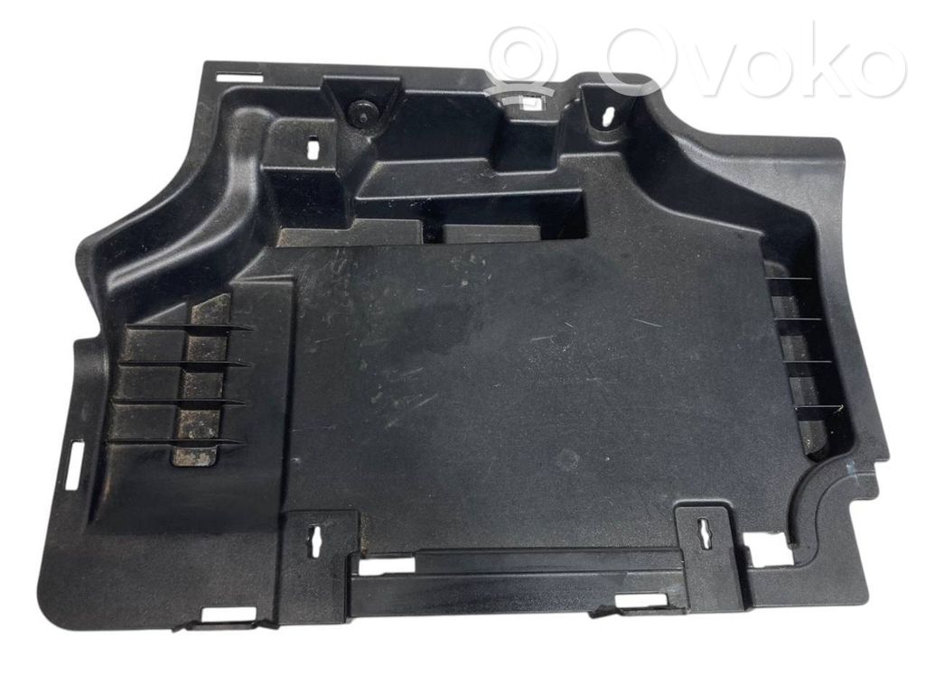 Trunk/boot lower side trim panel   9126822