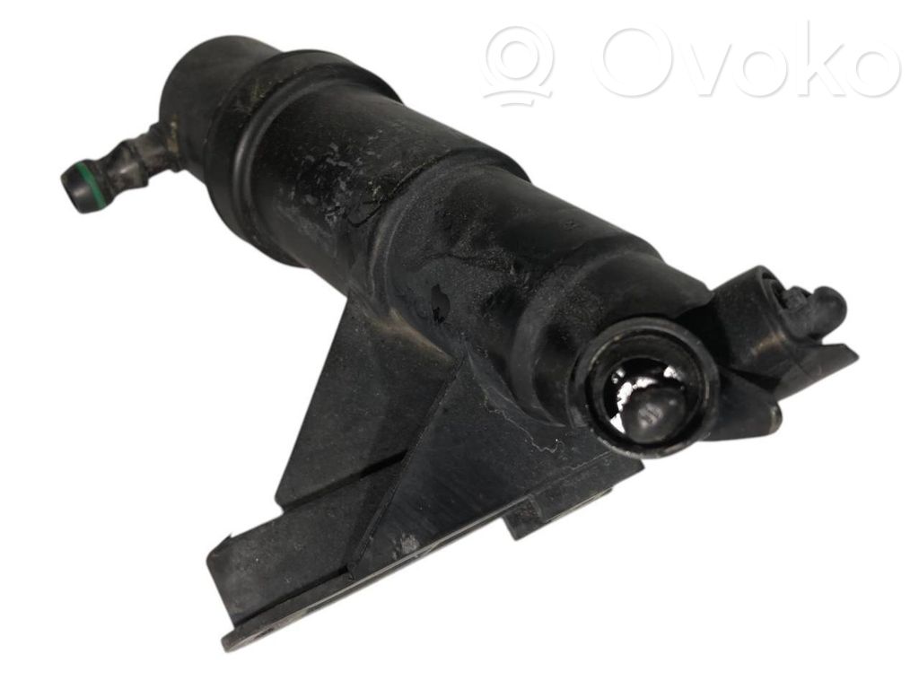Headlight washer spray nozzle   140206