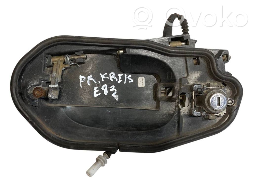 BMW X3 E83 Front door exterior handle/bracket 