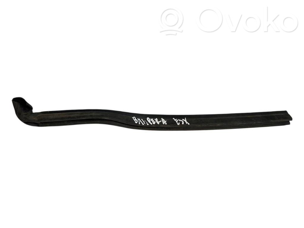 BMW 3 E90 E91 Engine compartment rubber 