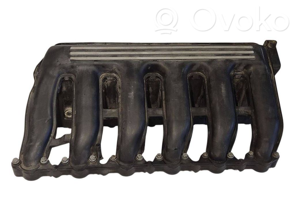 BMW 5 E39 Intake manifold 