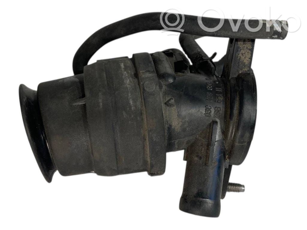 Volkswagen Golf VI Manguera/tubo de admisión turbo del aire 