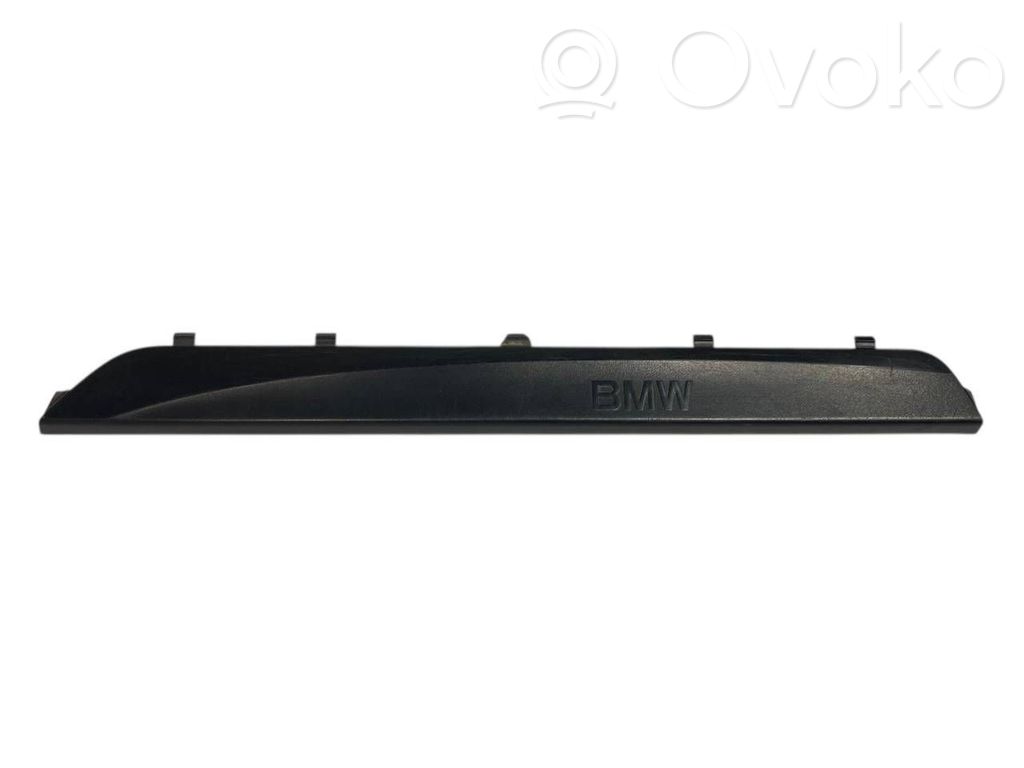 Front sill trim cover   7117633,51777117633