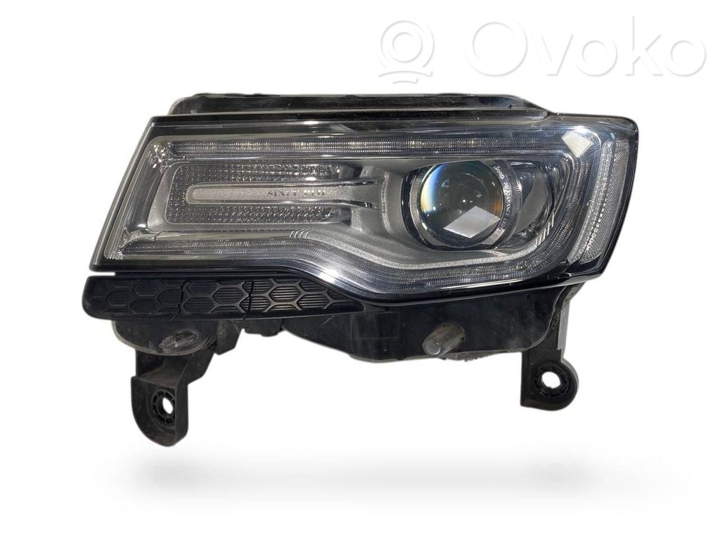 Jeep Grand Cherokee Lampa przednia 