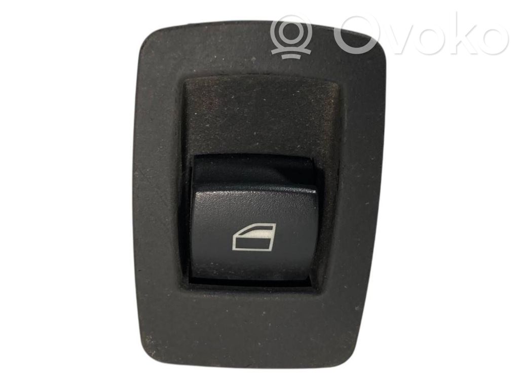 Elektrisko logu slēdzis   3415654,6928249
