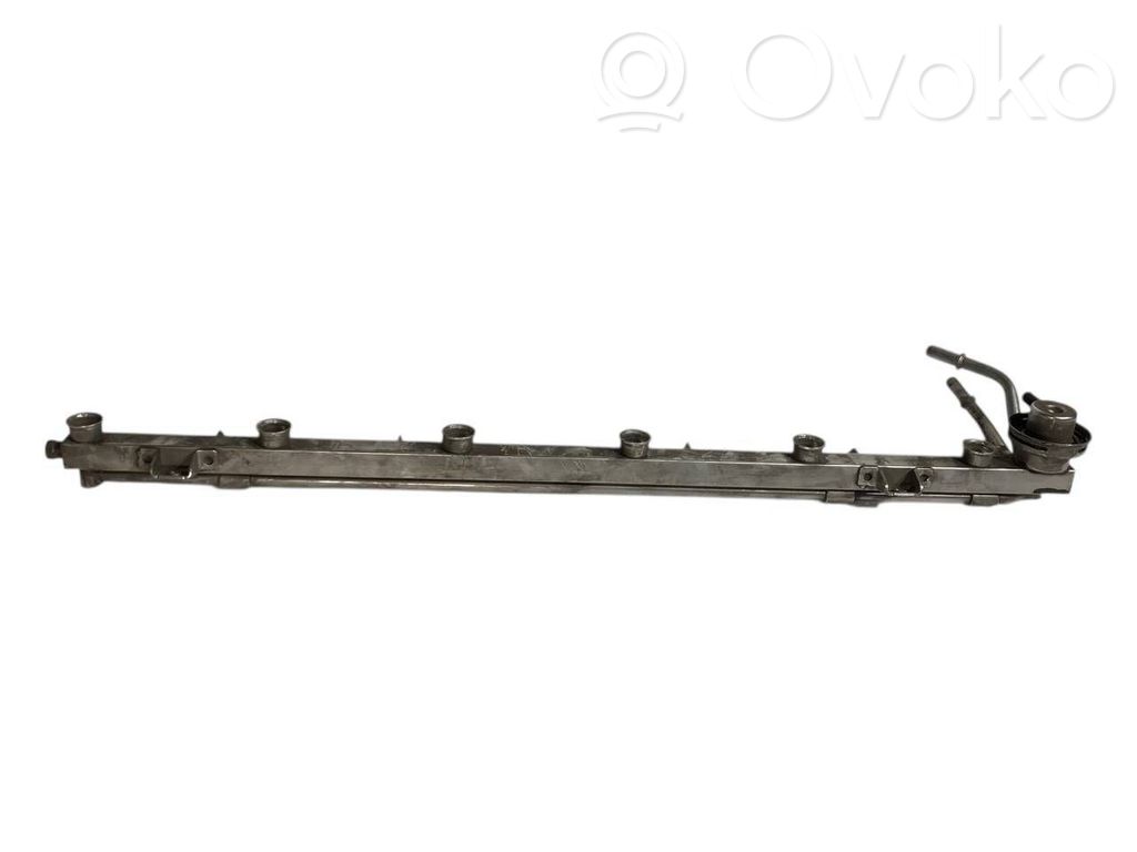 BMW 5 E39 Fuel main line pipe 