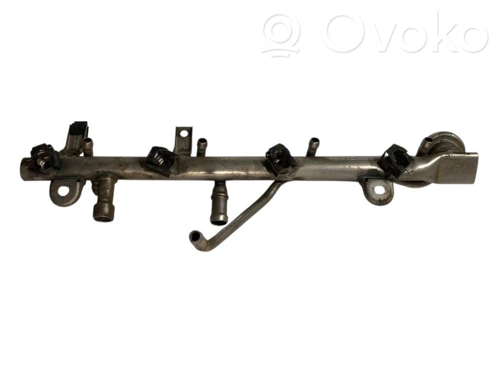 BMW 3 E46 Fuel main line pipe 