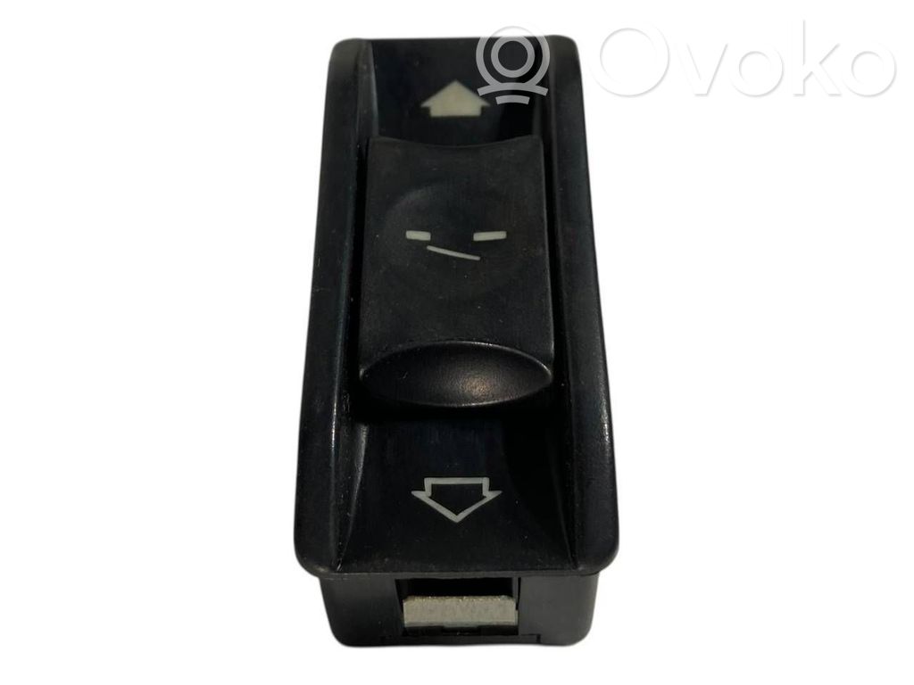 Sunroof switch   8352182,61318352182