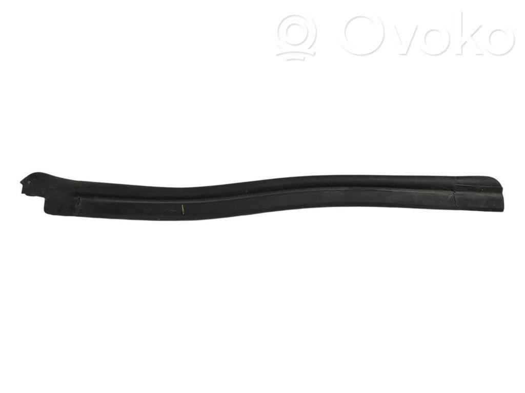 BMW 3 E46 Engine compartment rubber 
