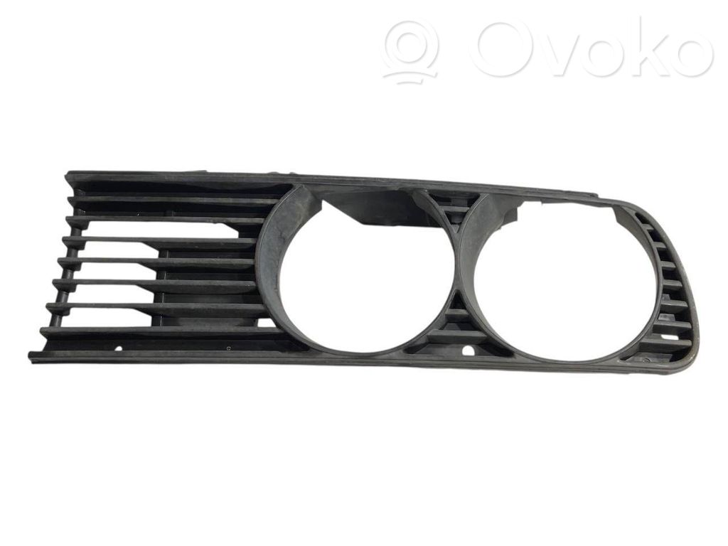 BMW 3 E30 Under headlight/headlamp trim 