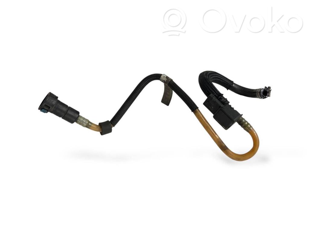 Fuel line/pipe/hose   7800670,13537800670,7802243