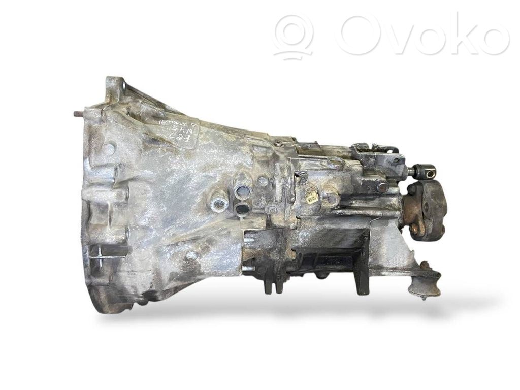 Manual 5 speed gearbox   7533513,23007533513,2200074390