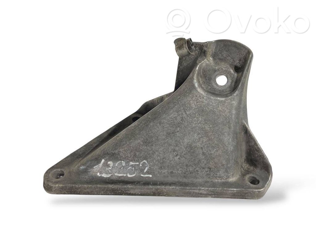 Support, suspension du moteur   6761149,22116761149