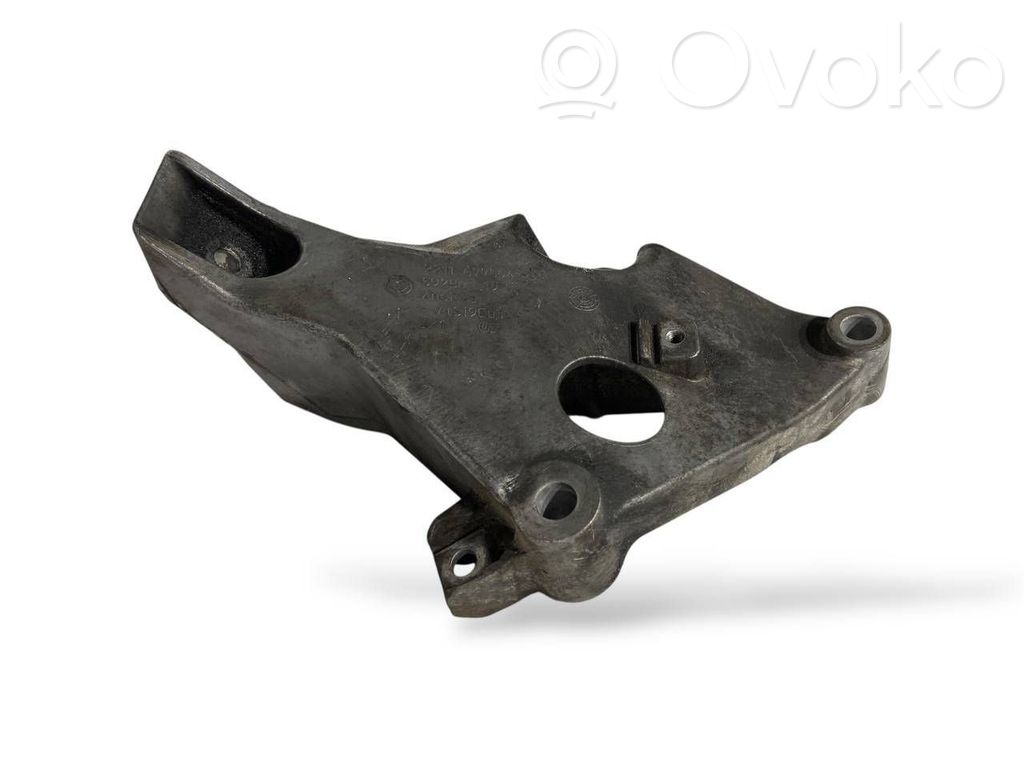 Engine mounting bracket   6775041,22116775041