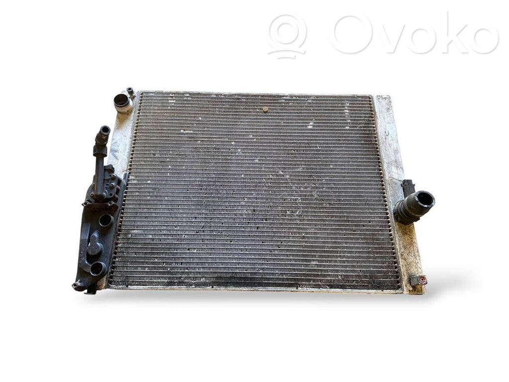 BMW 5 E60 E61 Coolant radiator 