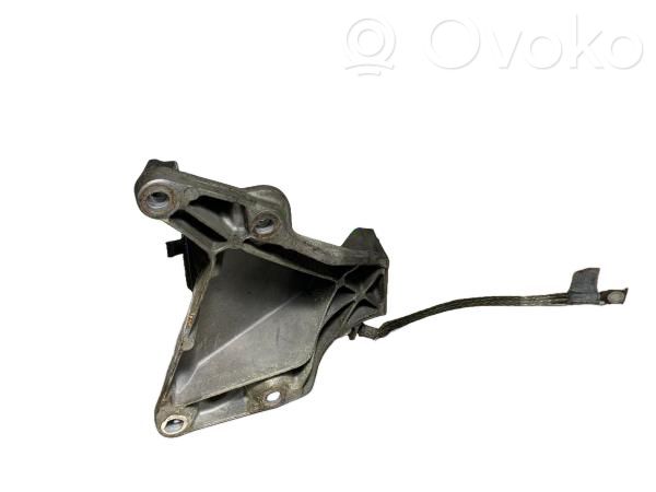 Engine mount bracket   24168110