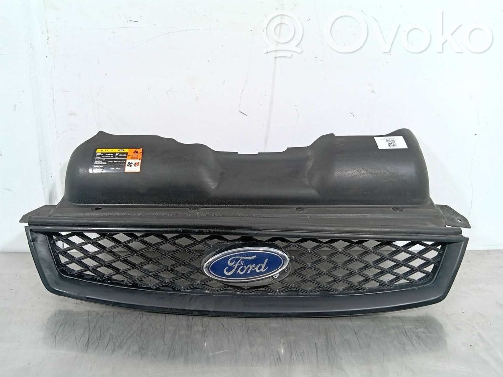 Front grill   4M5J8200BAW