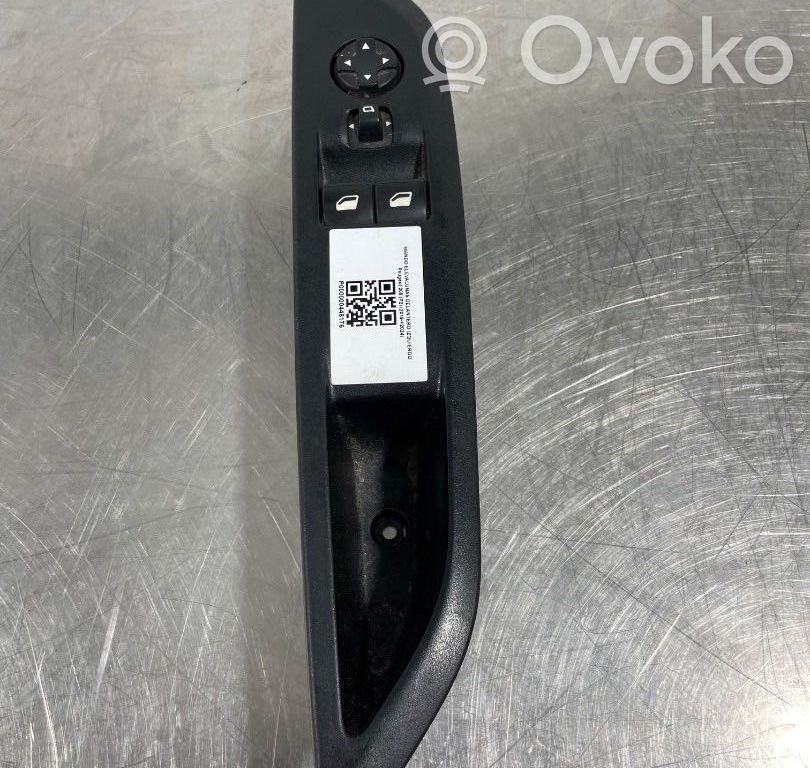 Peugeot 208 II Interruptor del elevalunas eléctrico 