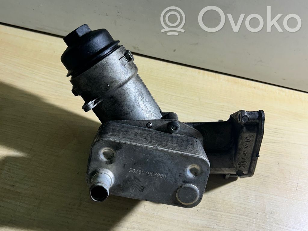 Oil filter mounting bracket   7787072