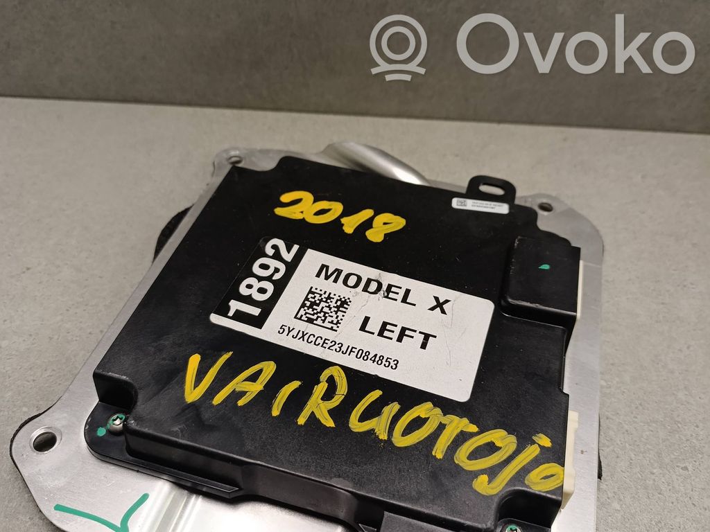 Tesla Model X Door control unit/module 