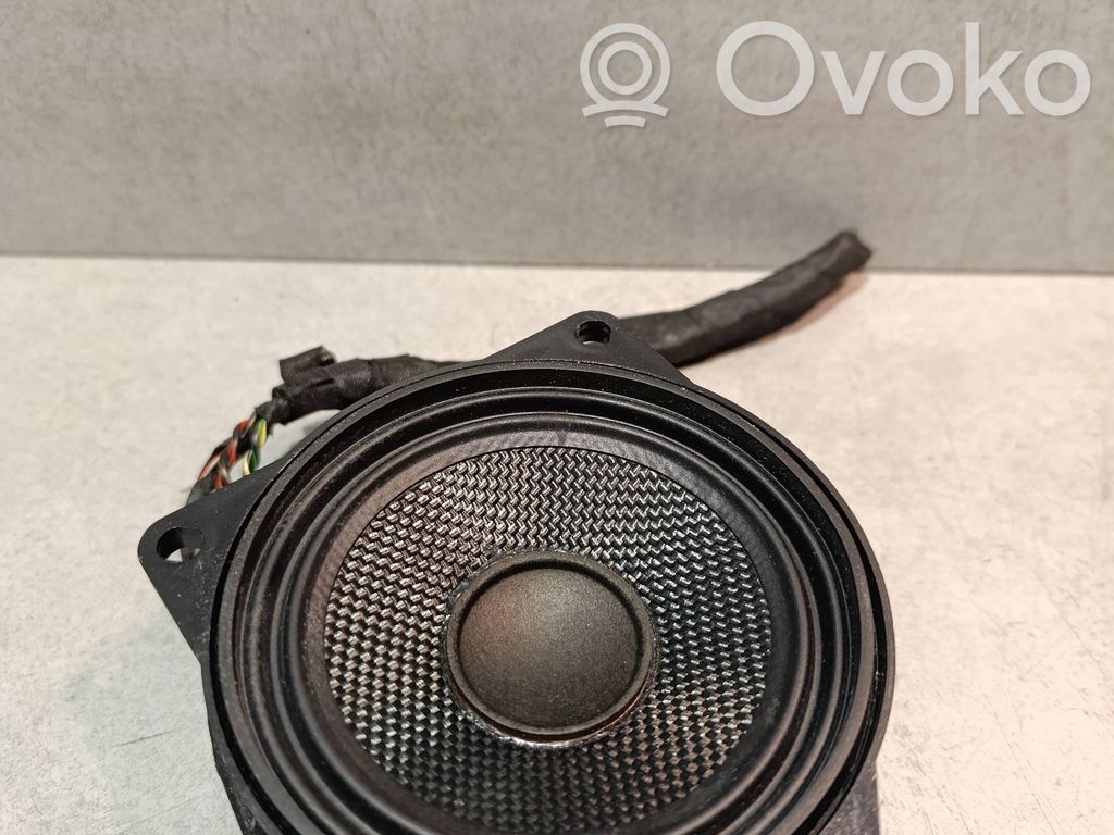 BMW 7 F01 F02 F03 F04 Etuoven kaiutin 