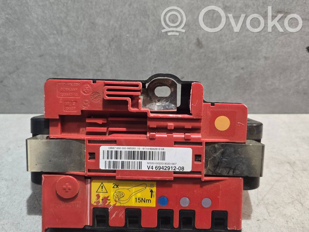 BMW 3 E90 E91 Plusa vadu savienošanas mezgls 