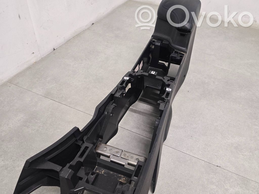 Nissan Leaf II (ZE1) Consola central 