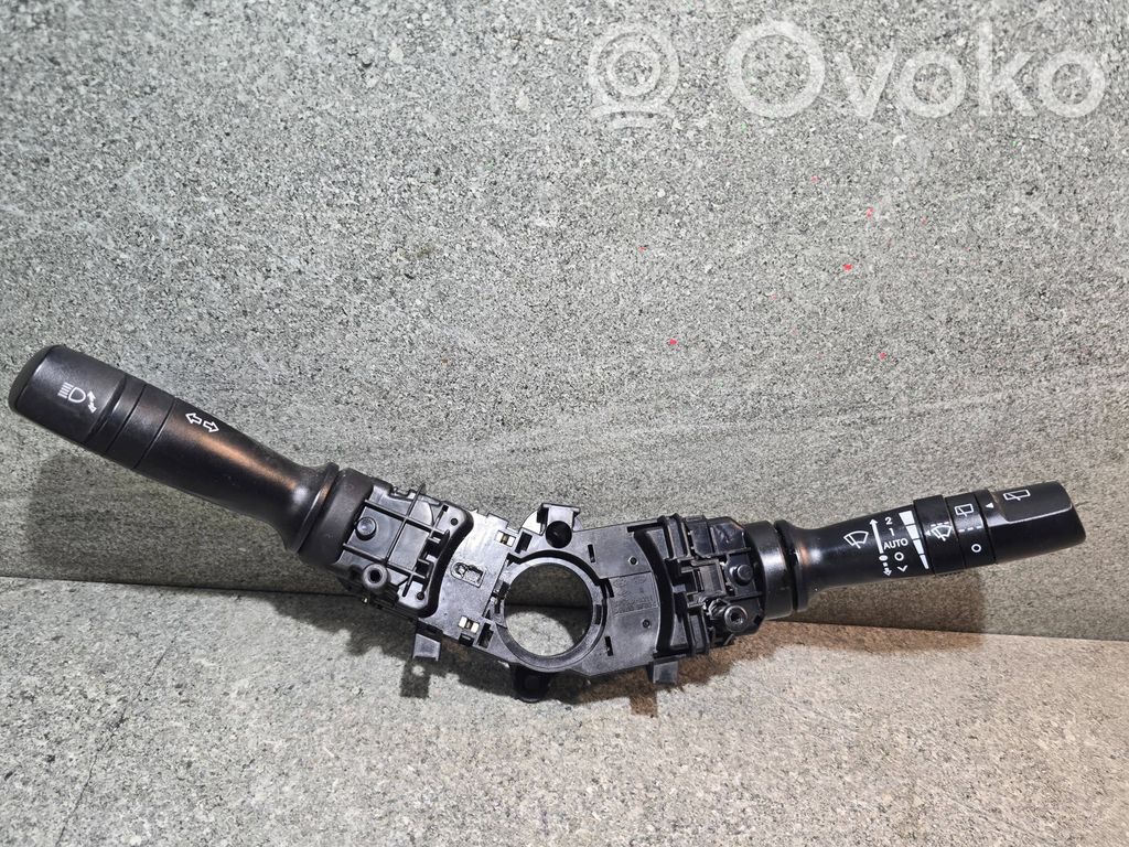 Hyundai i40 Wiper turn signal indicator stalk/switch 