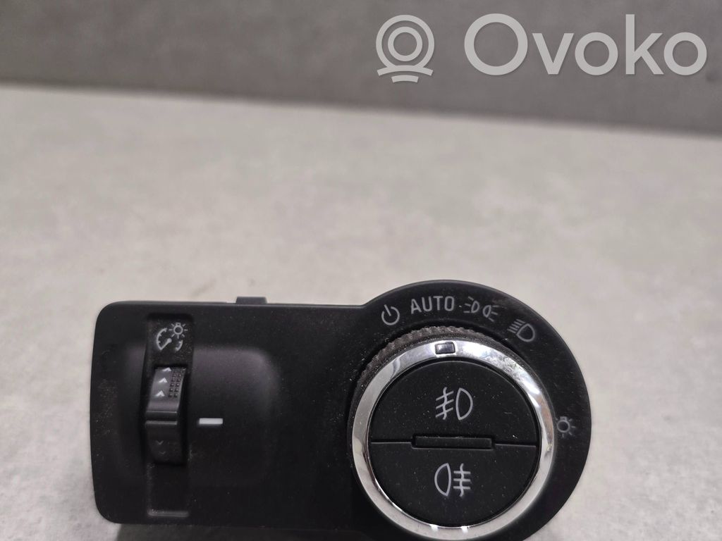 Opel Mokka Interruptor de luz 