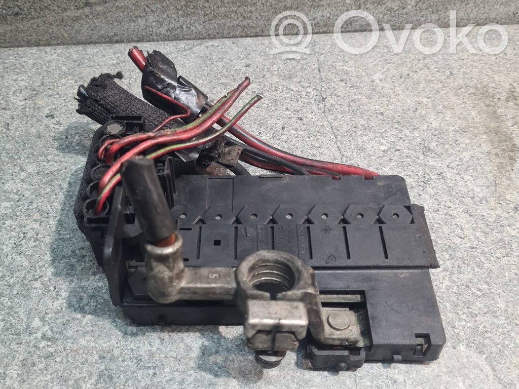 Skoda Fabia Mk2 (5J) Fuse module 