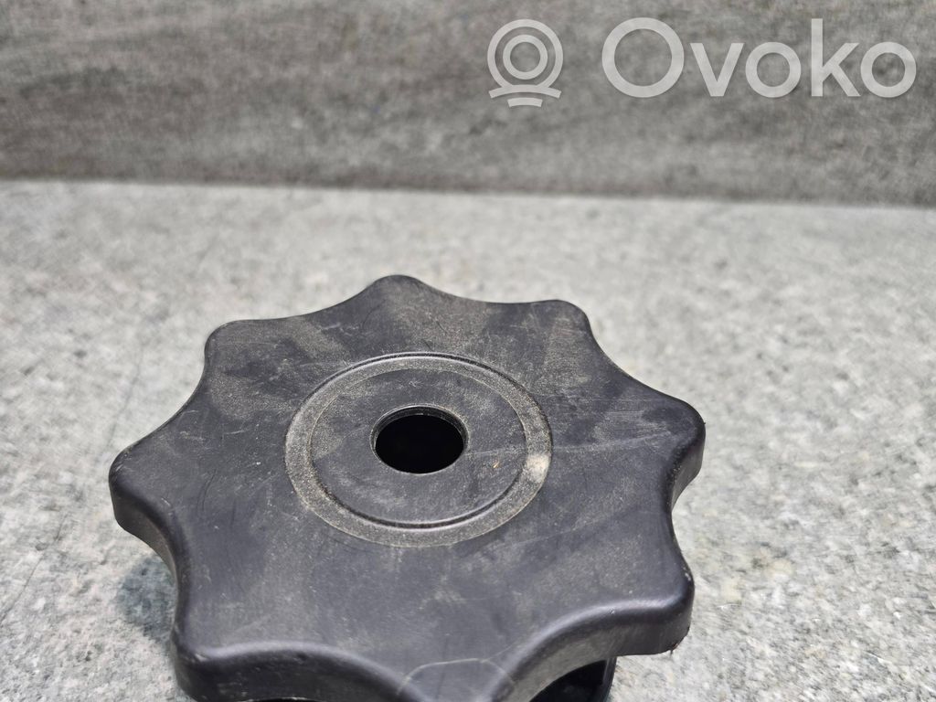 Audi A4 S4 B8 8K Spare wheel bolt 