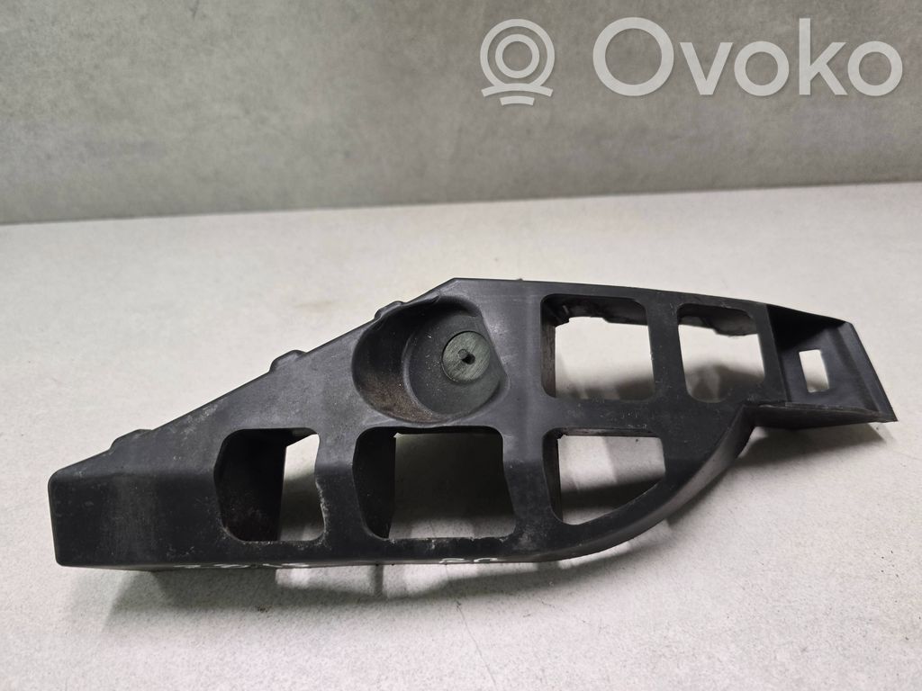 Rear bumper mounting bracket   5F0807378