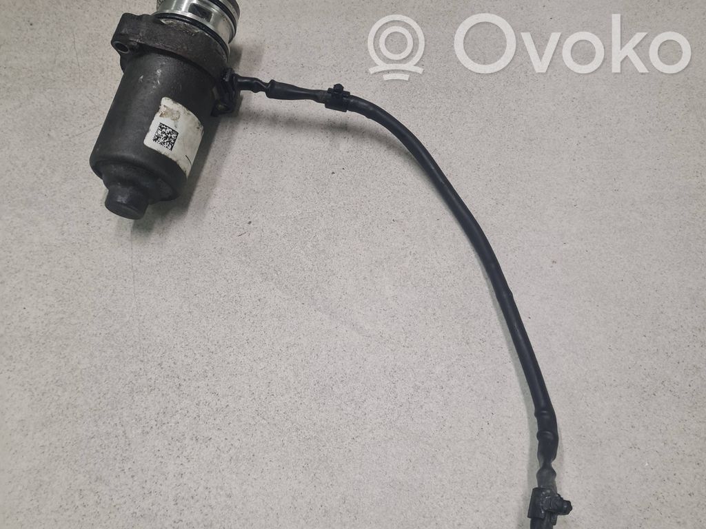 Skoda Superb B6 (3T) Rear gearbox reducer/haldex oil pump 