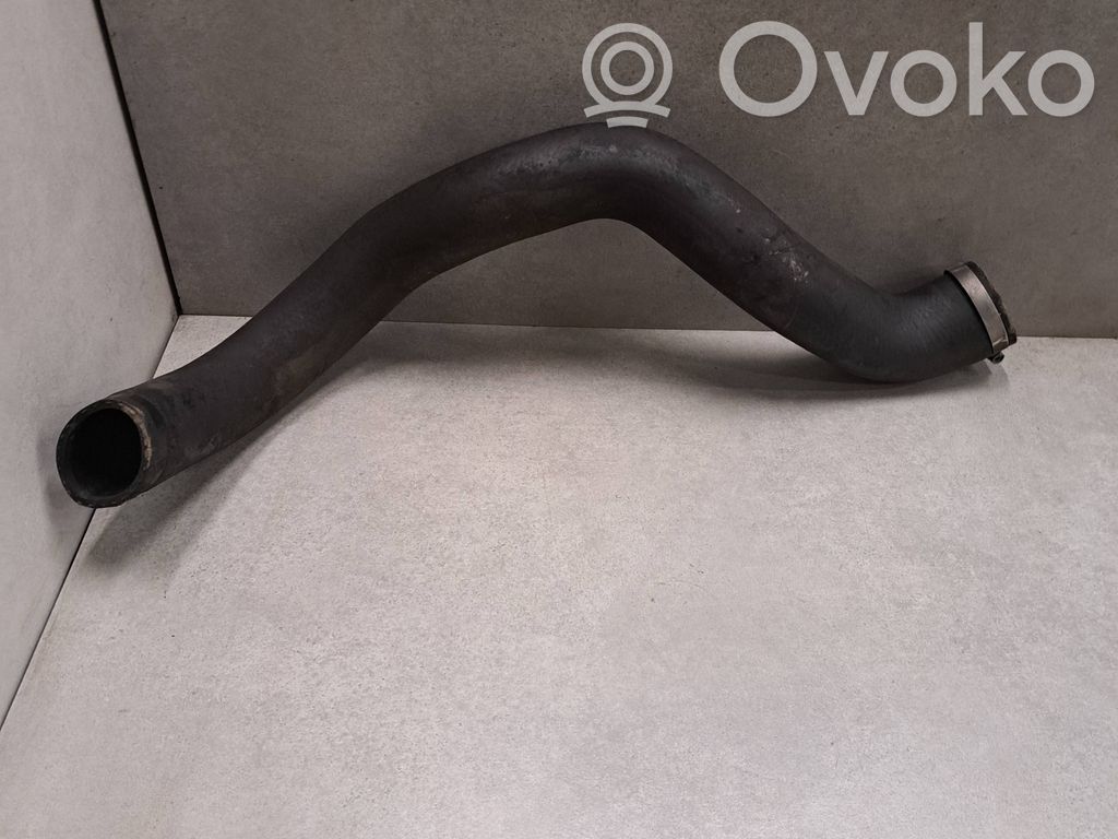 Renault Trafic II (X83) Furtun/conductă intercooler 