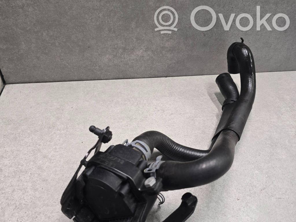 Audi A7 S7 4G Pompa cyrkulacji / obiegu wody 