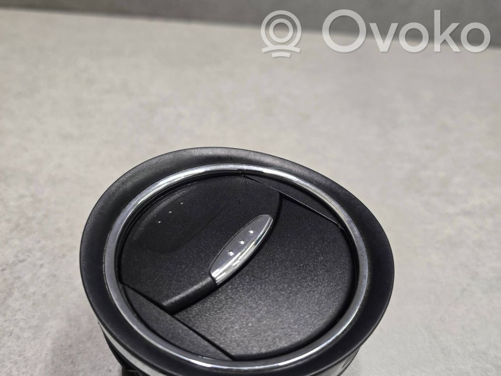 Ford Mondeo MK IV Centrinės oro grotelės 