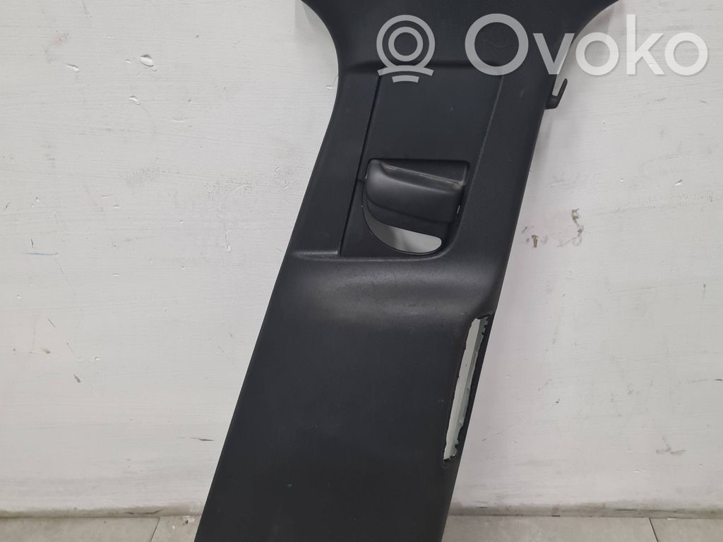 Osłona górna słupka / B   31479219,31479220
