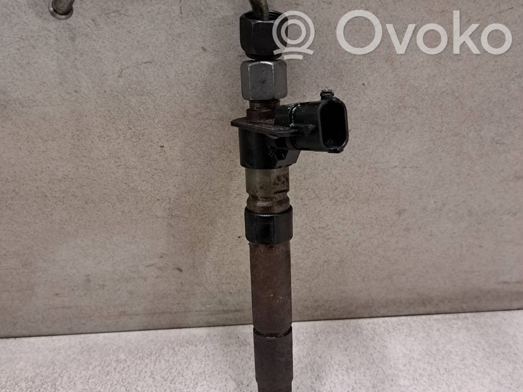 Ford Mondeo MK IV Inyector de combustible 