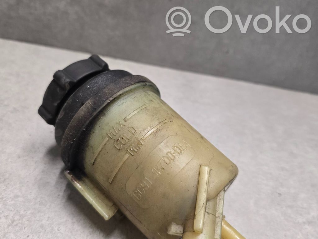 Ford Mondeo MK IV Ohjaustehostimen nestesäiliö 