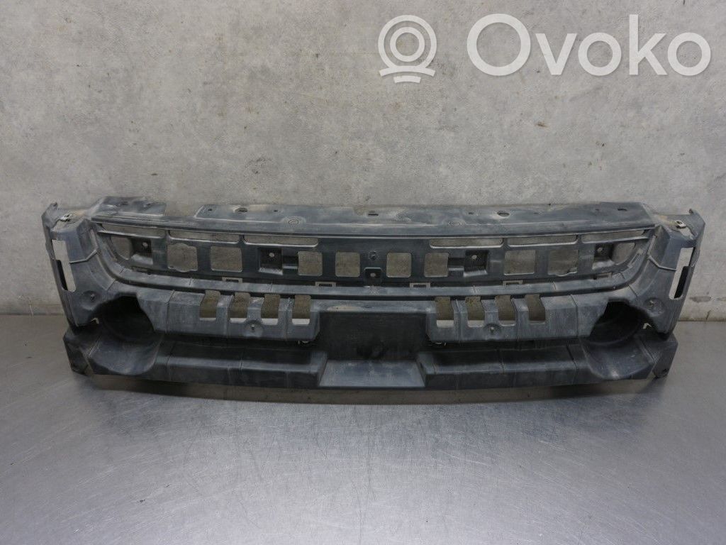 Ford Kuga II Etupuskuri 