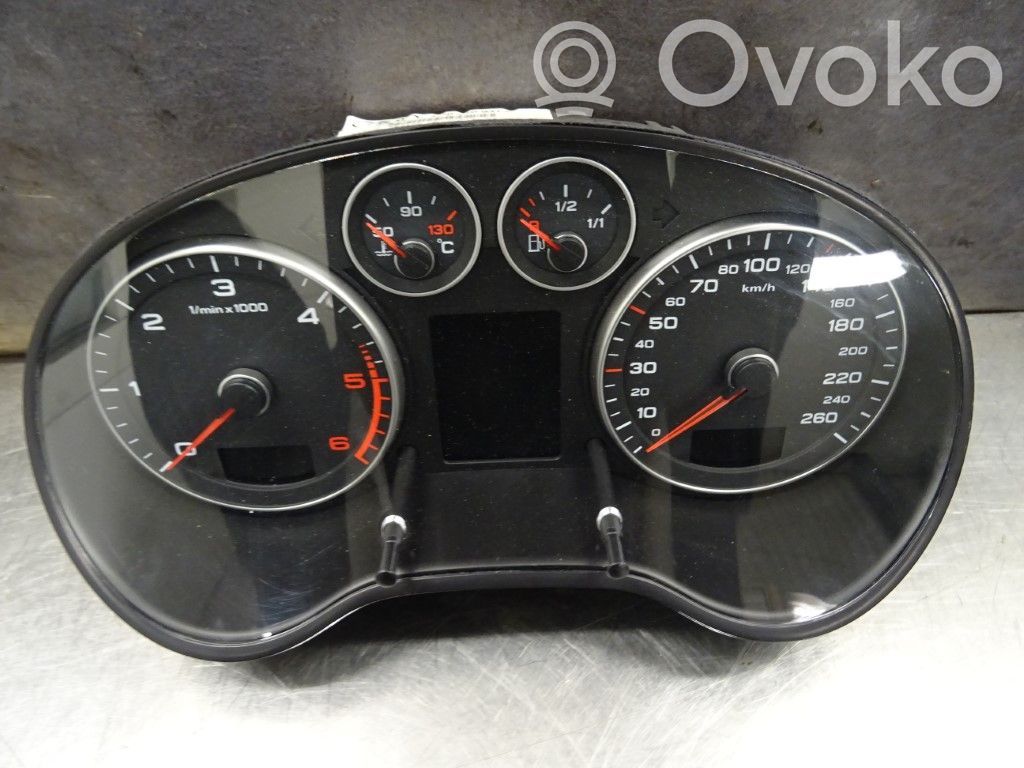 Audi A3 S3 8P Speedometer (instrument cluster) 
