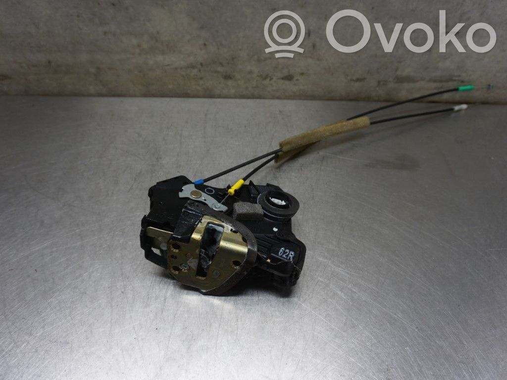 Toyota Corolla E120 E130 Front door lock 