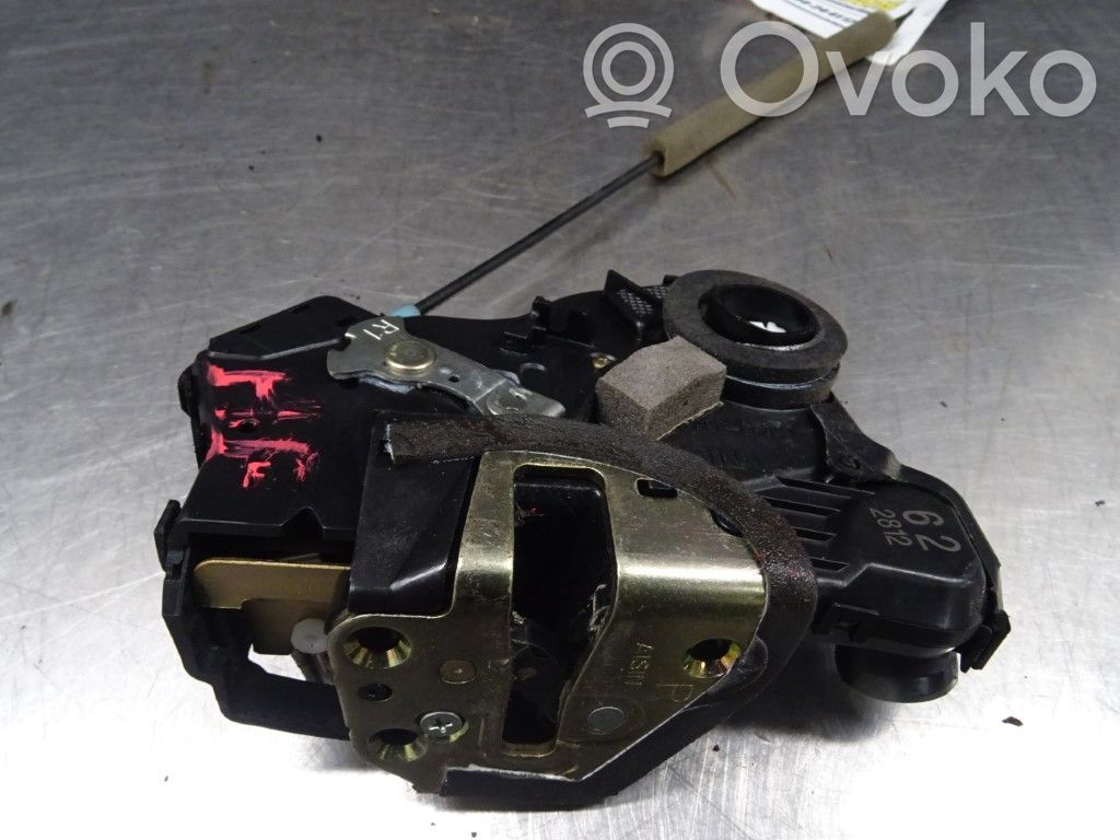 Toyota Corolla E120 E130 Front door lock 