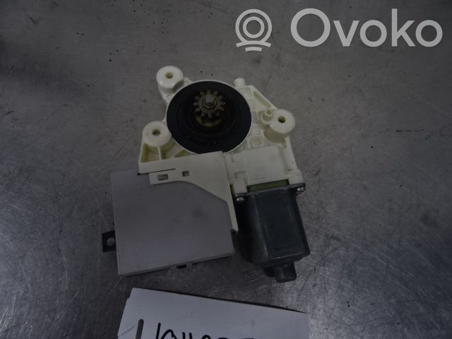 Ford Focus Silnik regulatora szyby drzwi przednich 