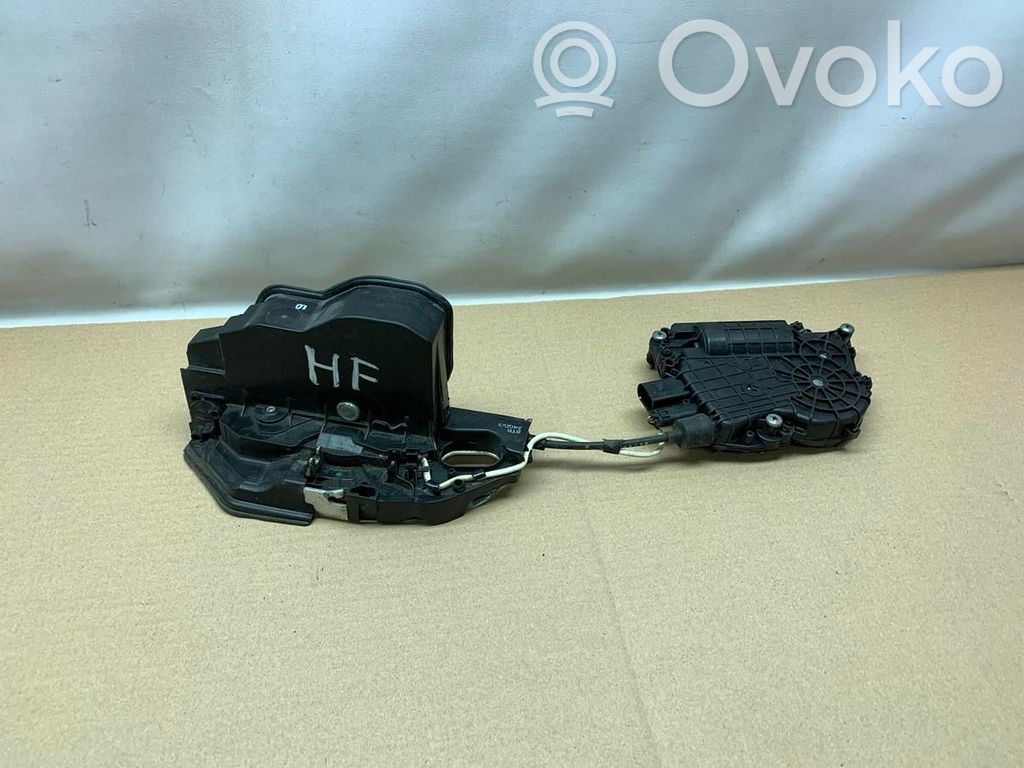 BMW 5 F10 F11 Zamek drzwi przednich 