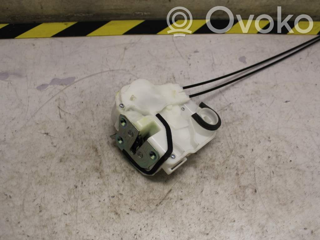 Mitsubishi Outlander Front door lock 